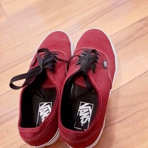 Vans Classic shoes (maroon red)